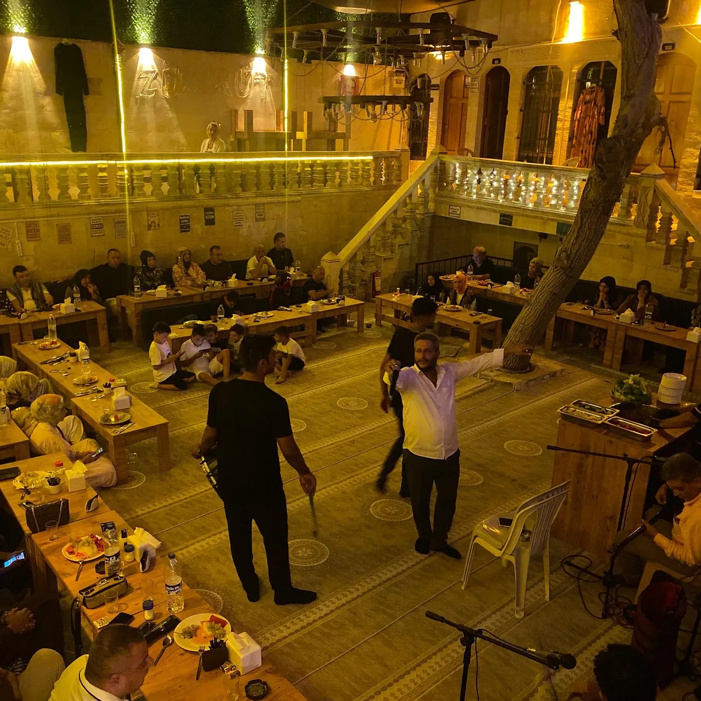 Şanlıurfa sıra gecesi gece programı ve geleneksel atmosfer